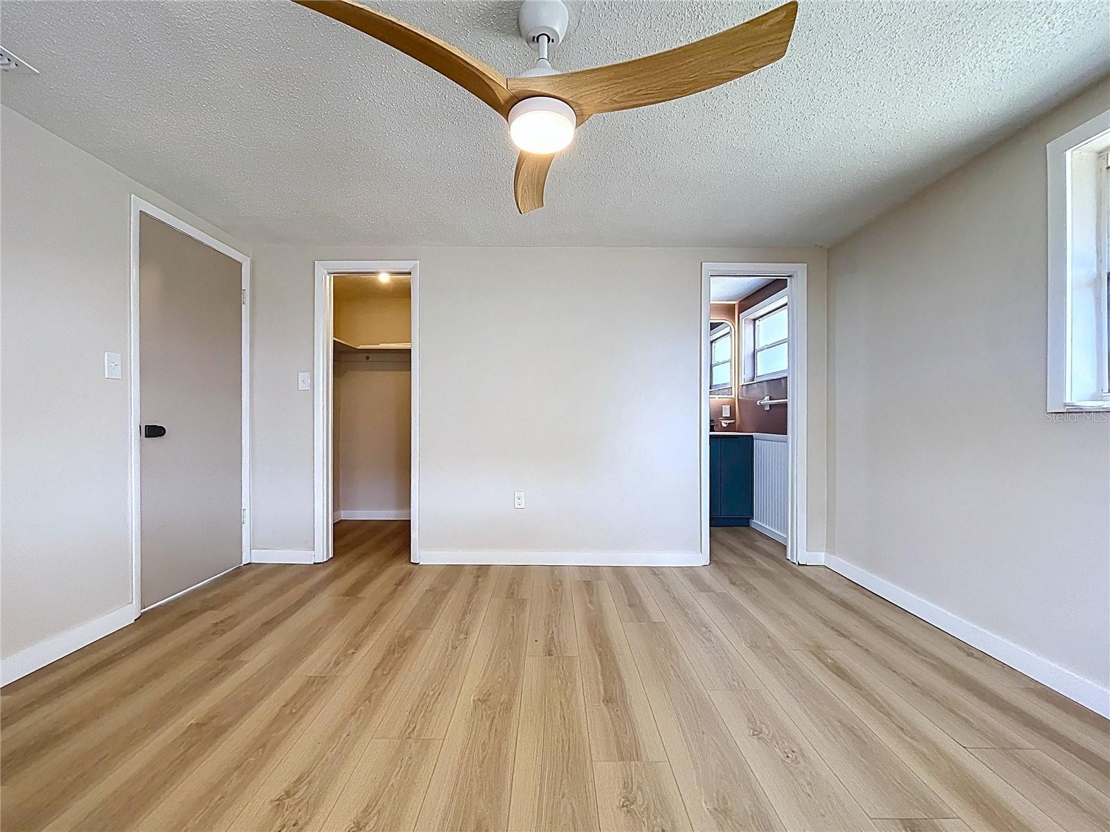 Image 39 of 44 For 3421 Supreme Drive