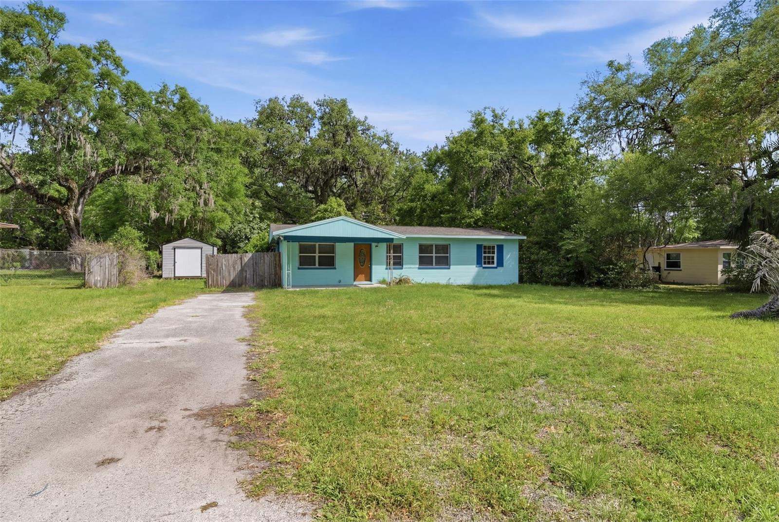 Image 31 of 49 For 27 Croom Road