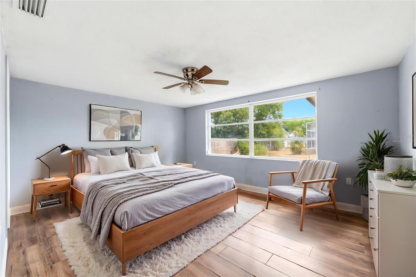 Image 11 of 38 For 9720 Rainbow Lane