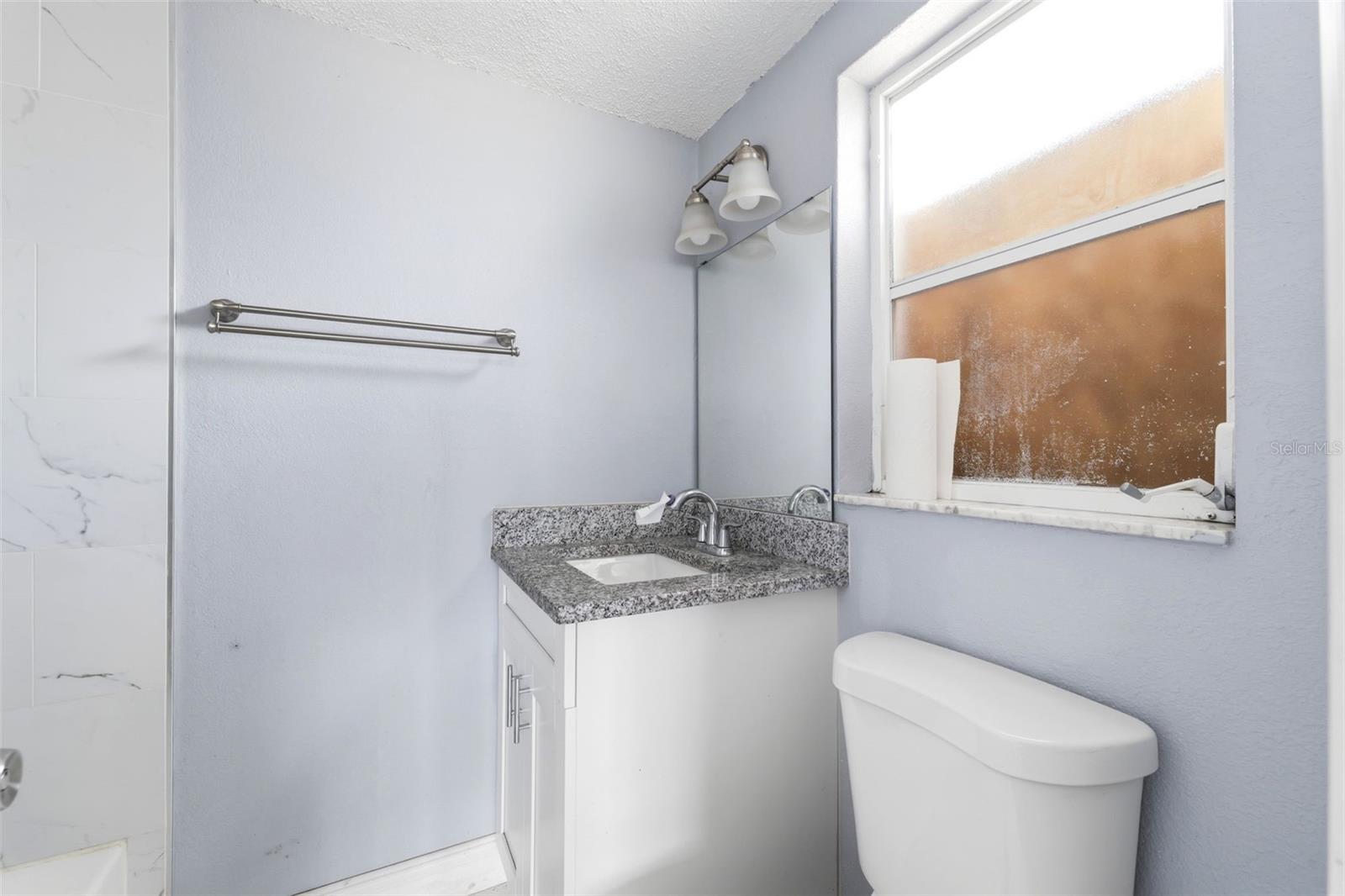 Image 14 of 38 For 9720 Rainbow Lane