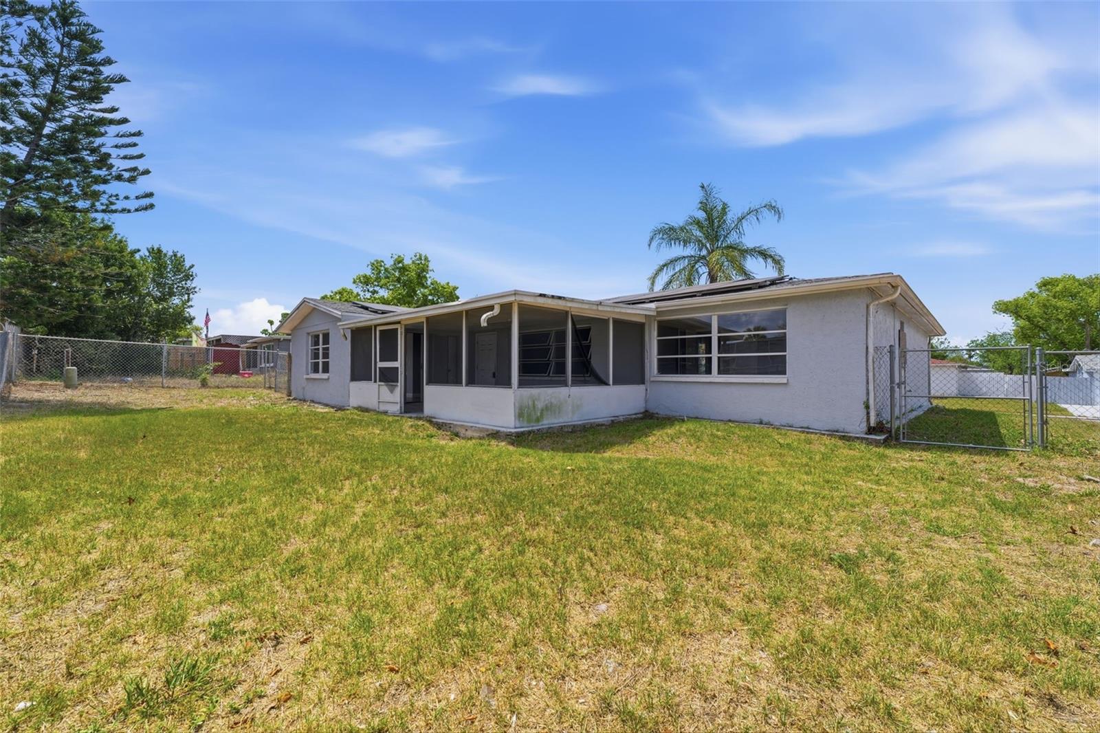 Image 27 of 38 For 9720 Rainbow Lane