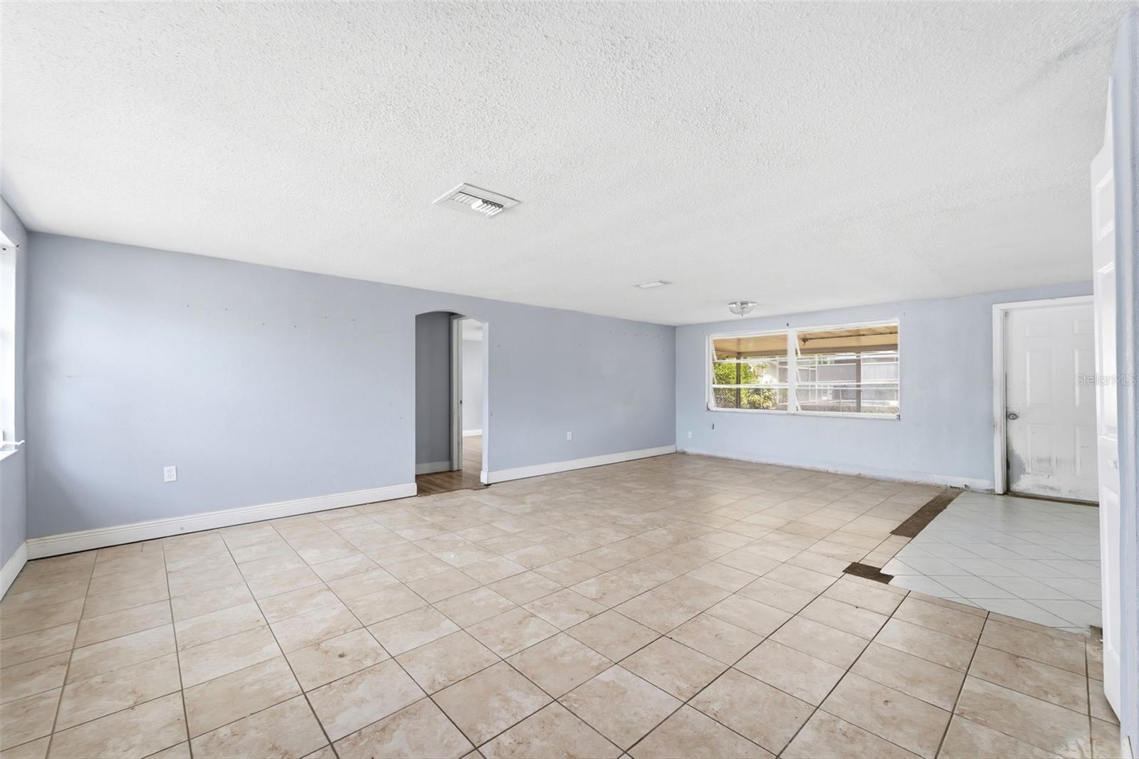 Image 36 of 38 For 9720 Rainbow Lane