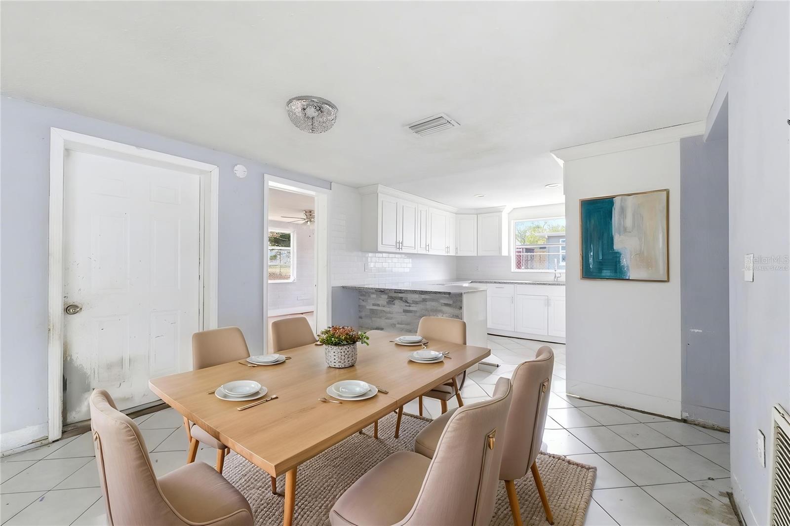 Image 9 of 38 For 9720 Rainbow Lane