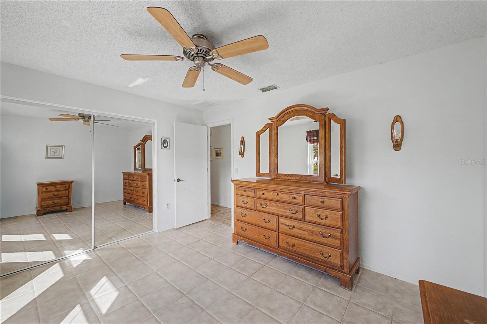 Image 29 of 54 For 6347 Darien Way