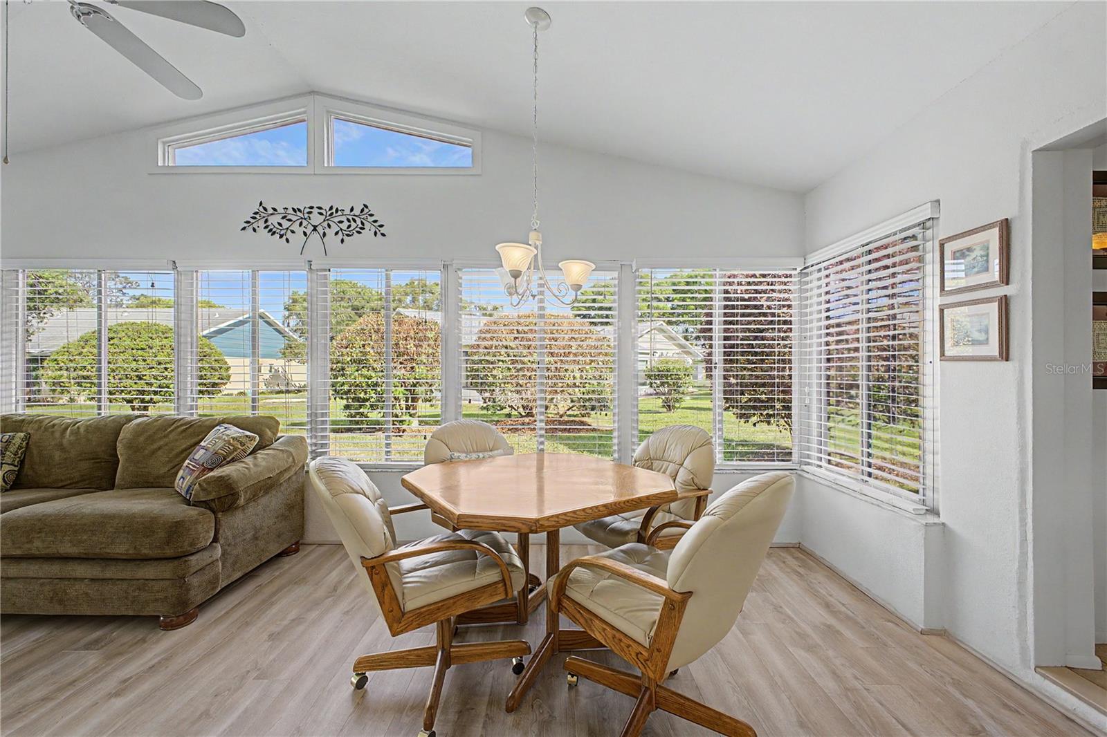 Image 35 of 54 For 6347 Darien Way