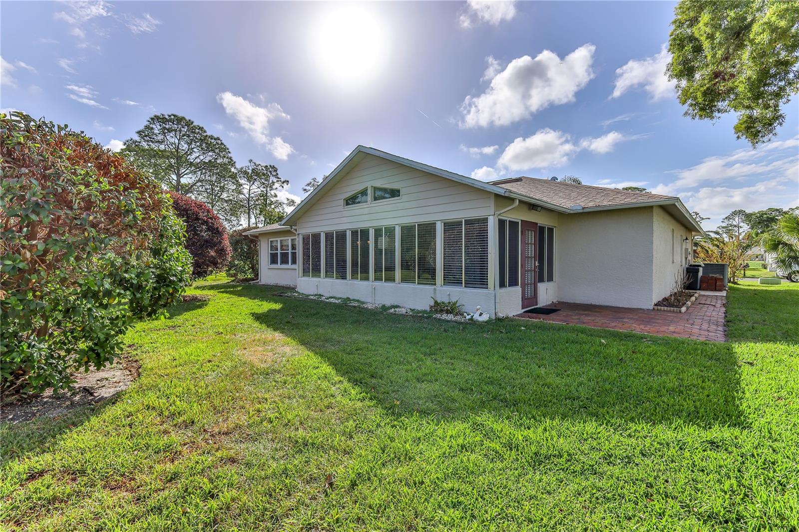 Image 38 of 54 For 6347 Darien Way