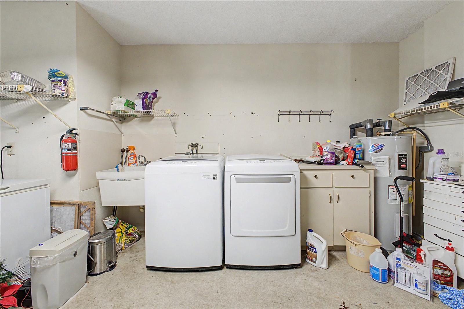 Image 40 of 54 For 6347 Darien Way