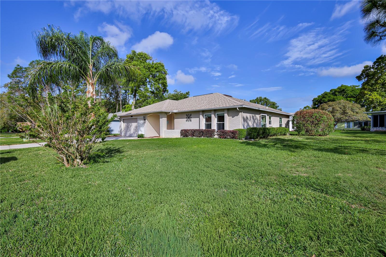 Image 5 of 54 For 6347 Darien Way