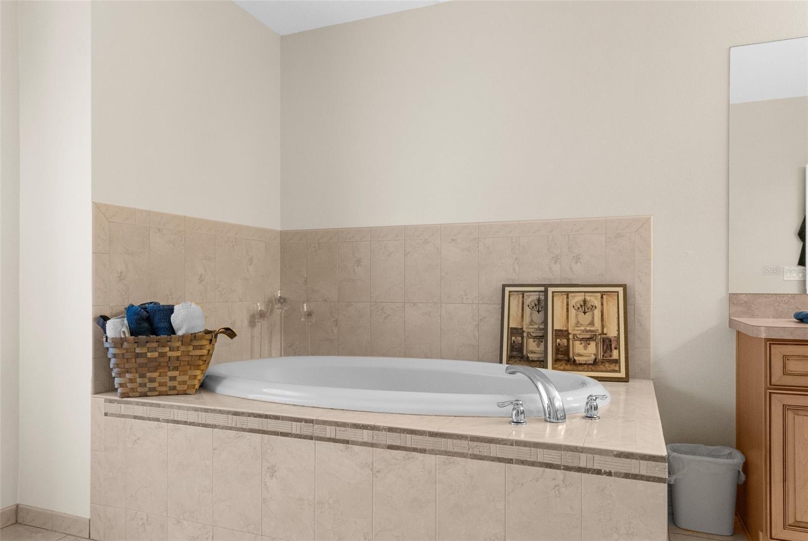 Image 29 of 58 For 14258 Mulkerin Drive