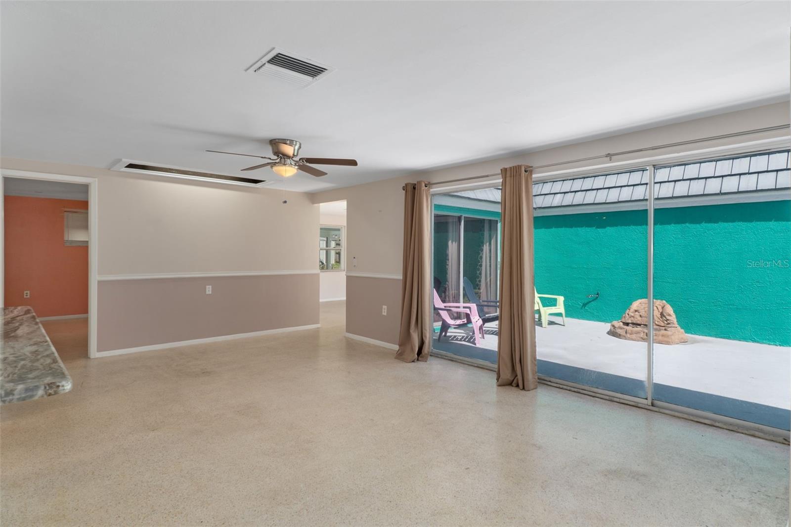 Image 15 of 66 For 3345 Blue Bird Drive