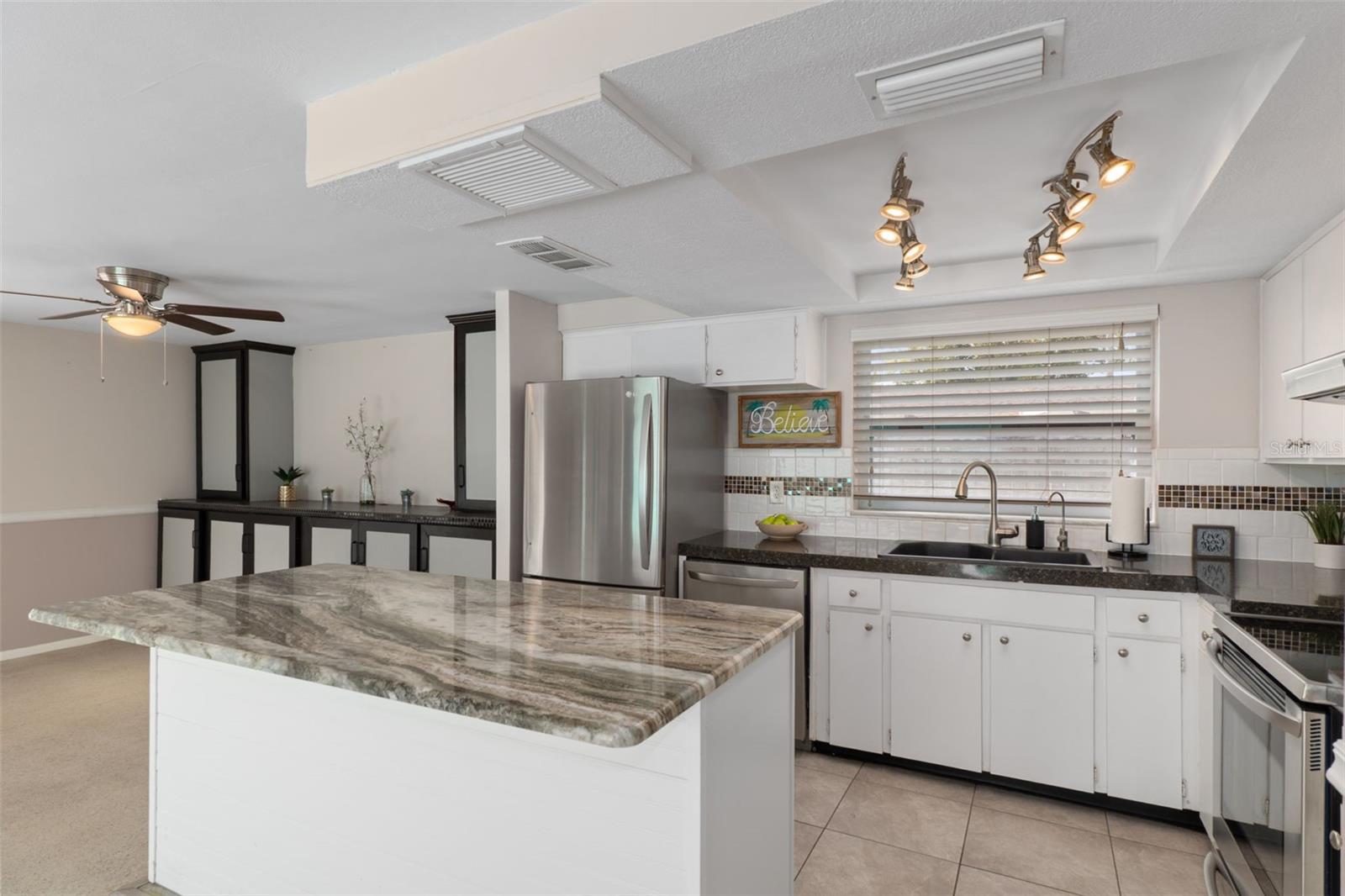 Image 26 of 66 For 3345 Blue Bird Drive