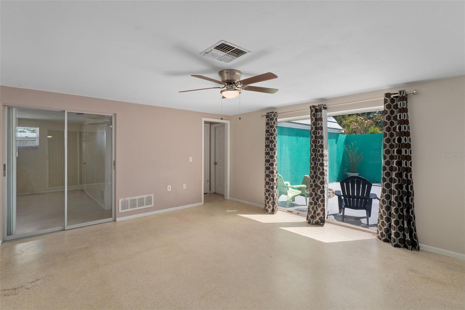 Image 29 of 66 For 3345 Blue Bird Drive