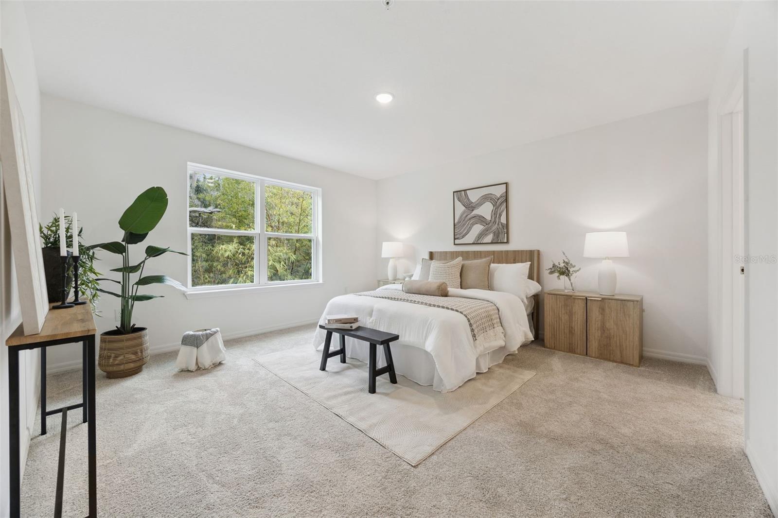 Image 24 of 41 For 5217 Luisa Court