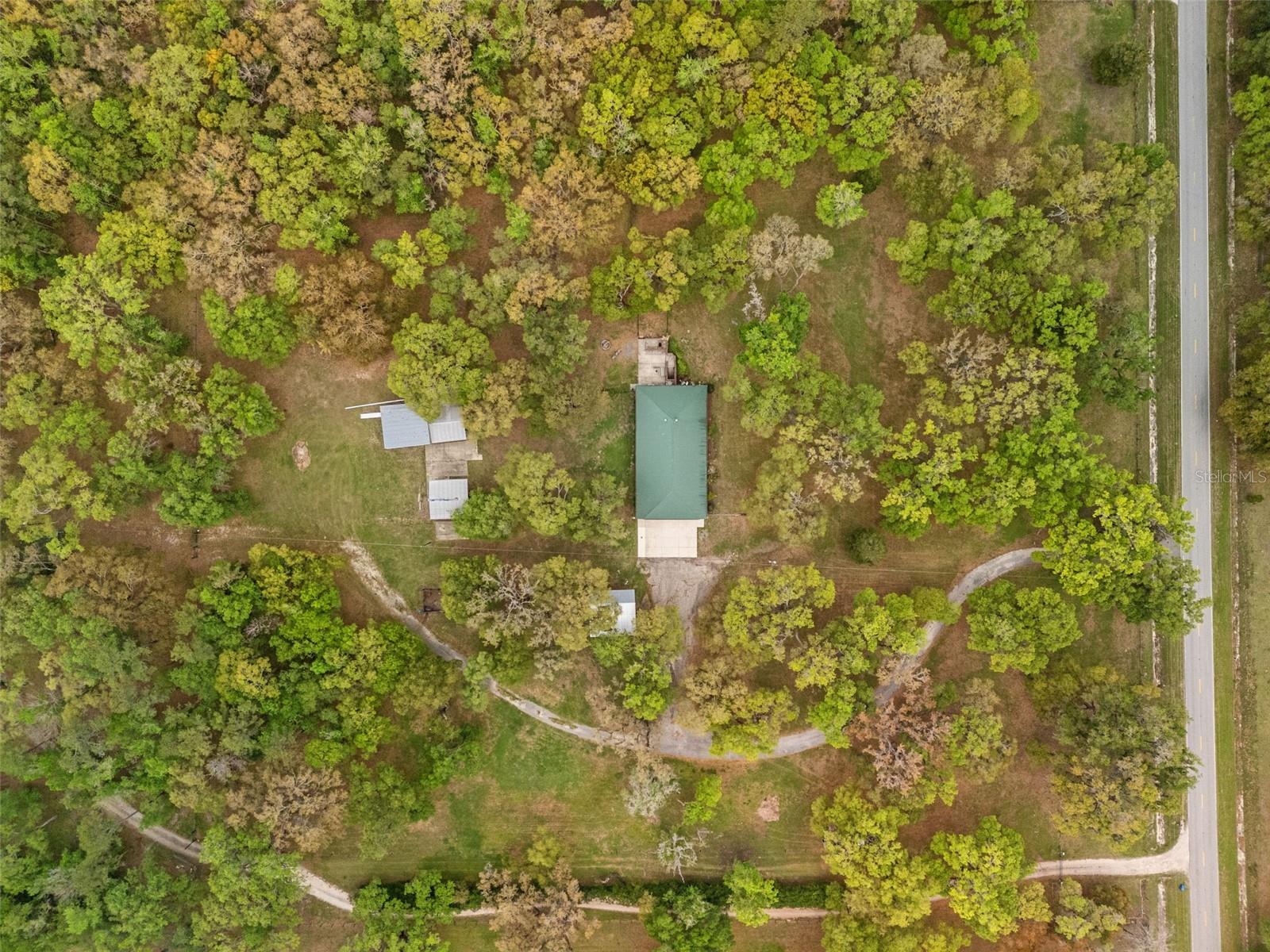 Listing photo id 45 for 22250 Hayman Road