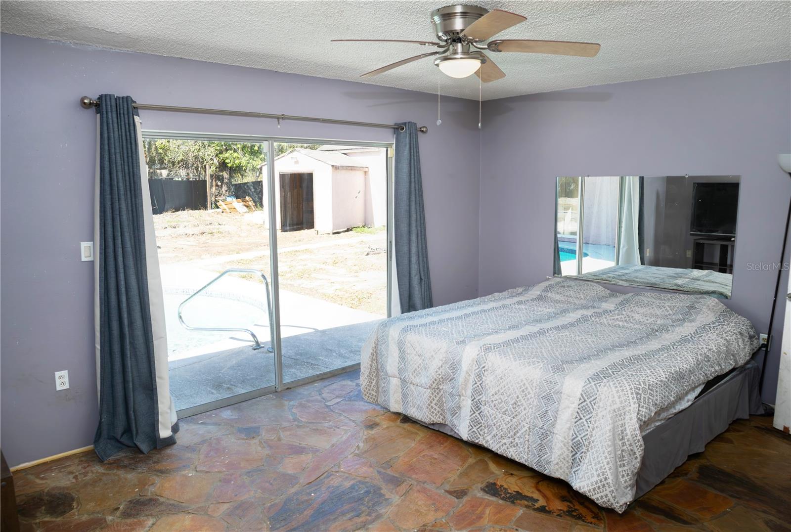 Image 12 of 45 For 9939 Woodridge Court