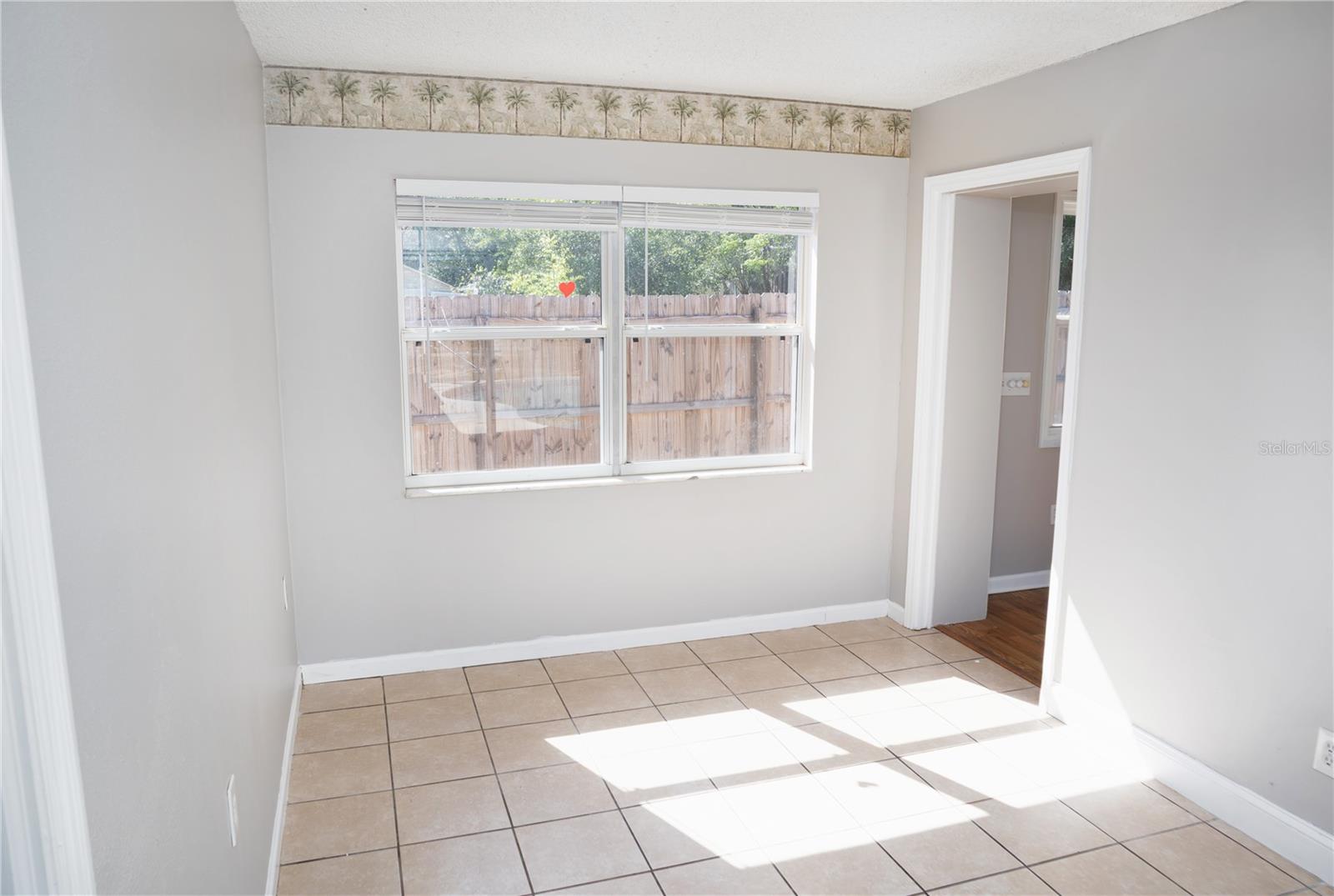 Image 19 of 45 For 9939 Woodridge Court