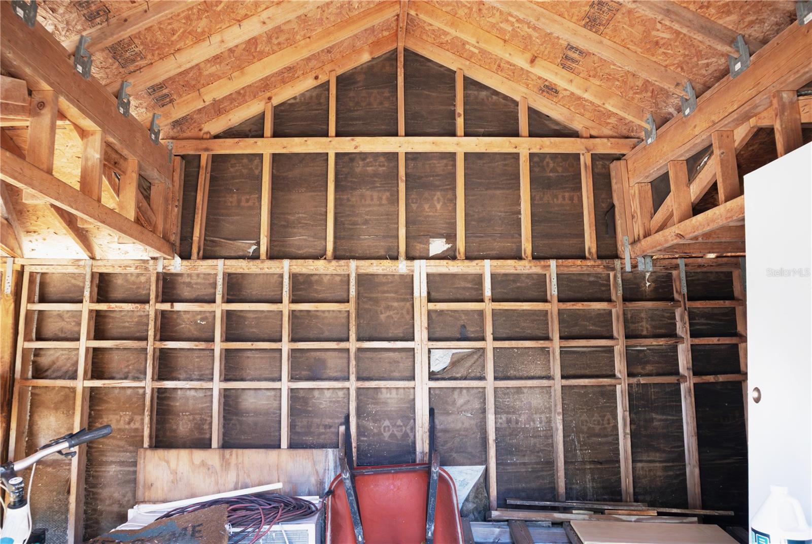 Image 3 of 45 For 9939 Woodridge Court