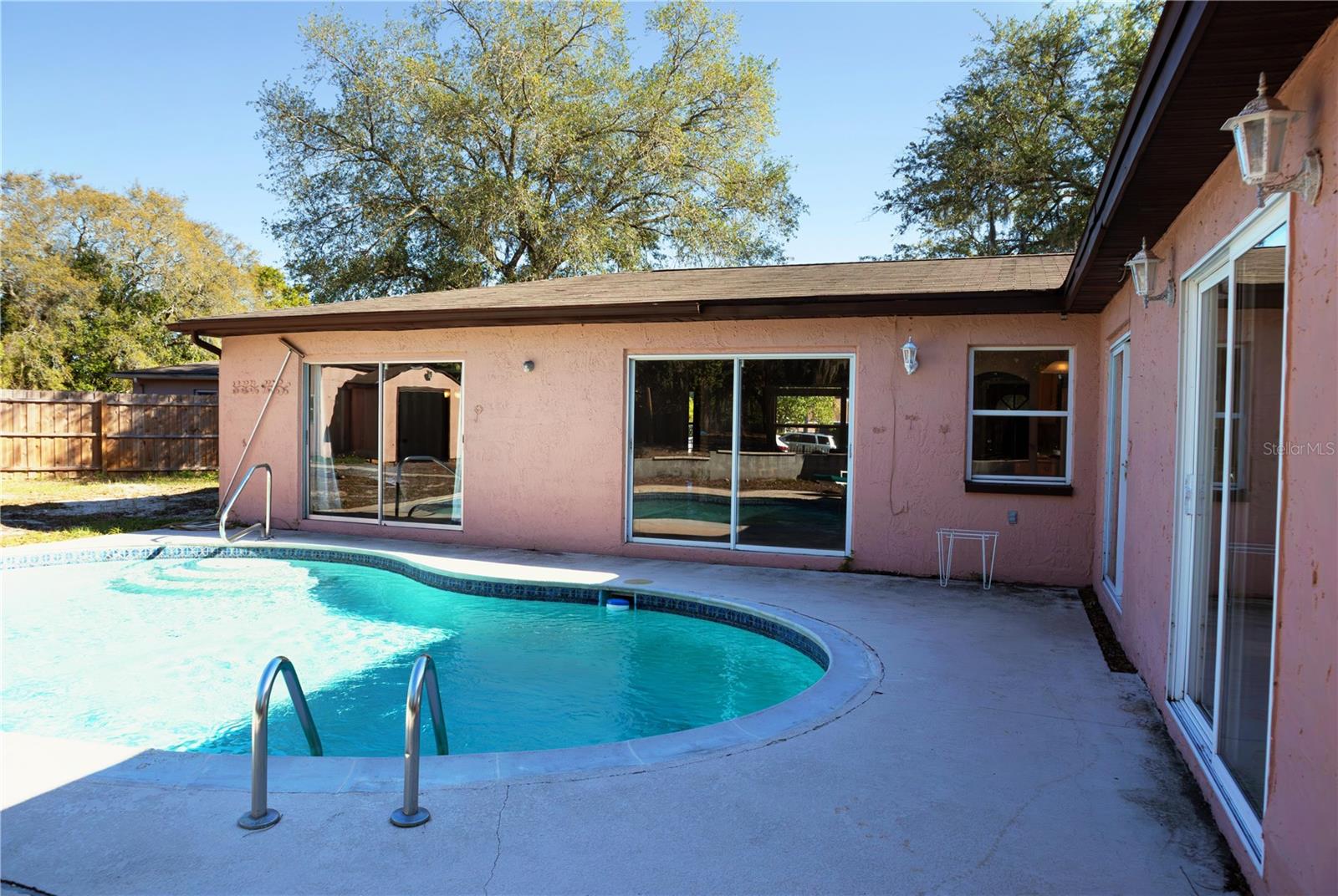 Image 43 of 45 For 9939 Woodridge Court