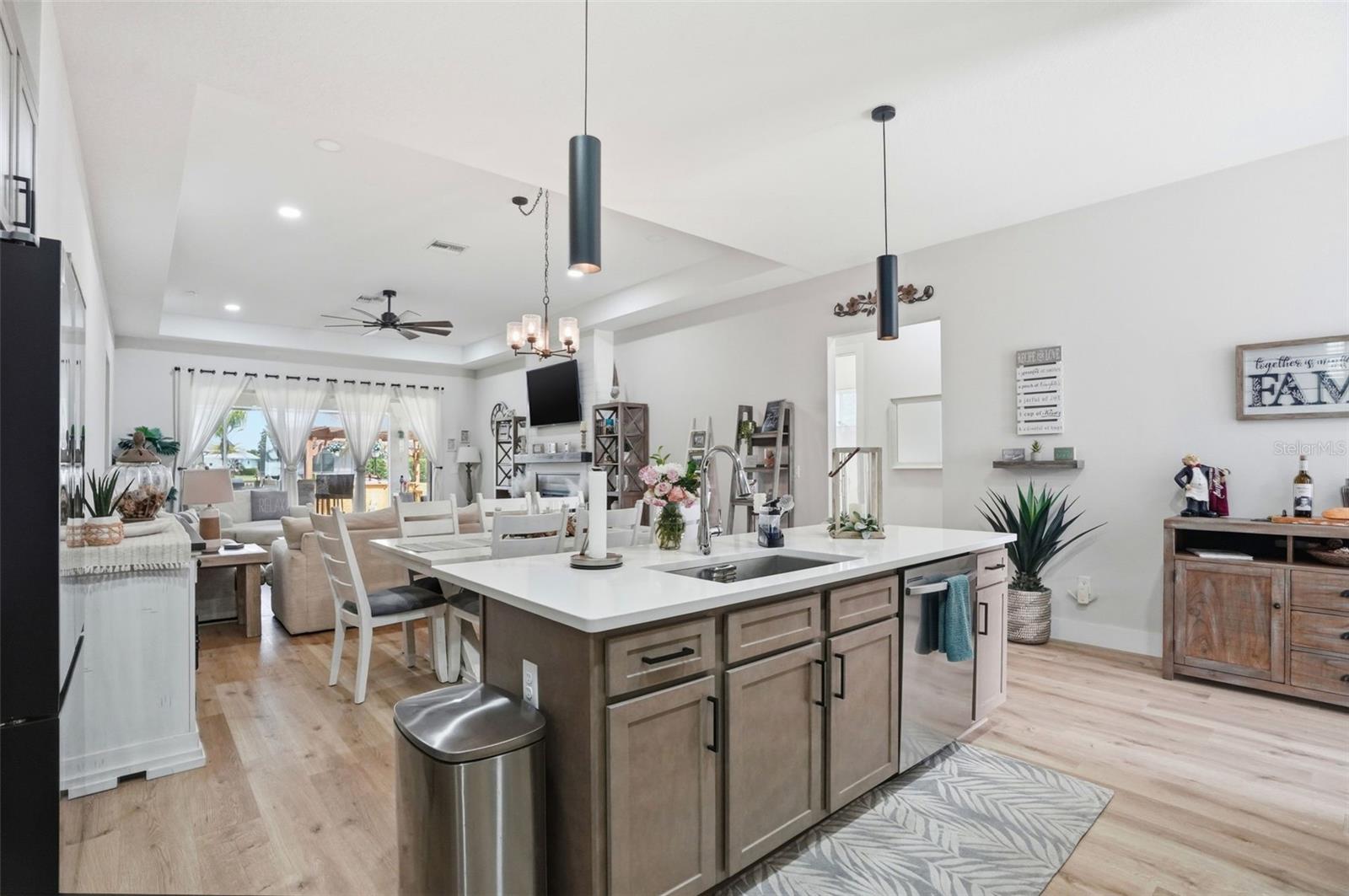 Image 13 of 99 For 9013 Mississippi Run