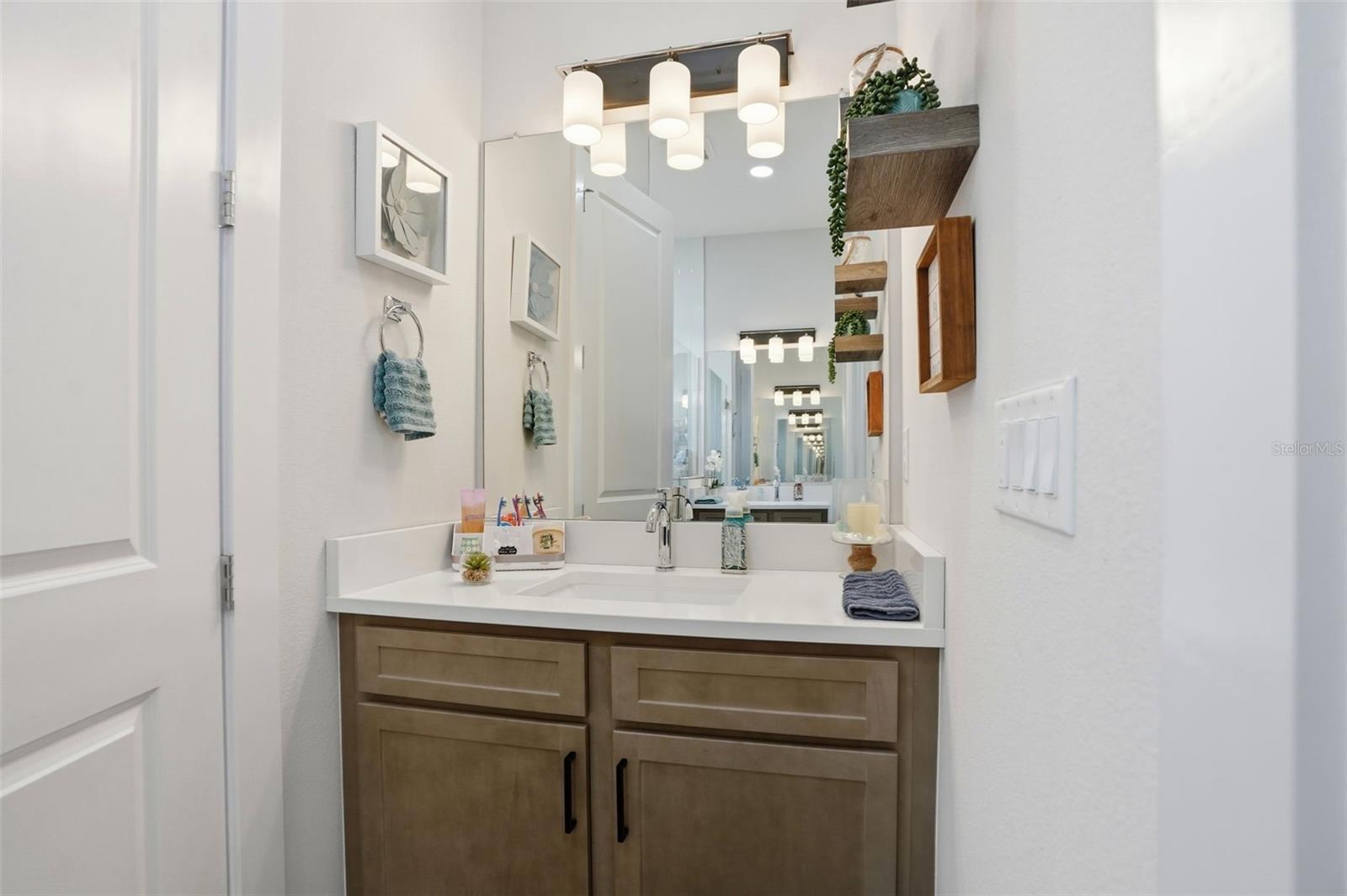 Image 40 of 99 For 9013 Mississippi Run