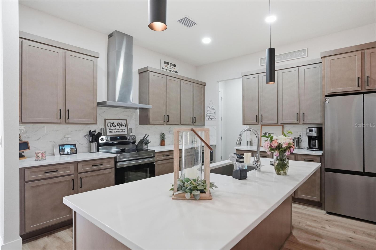 Image 7 of 99 For 9013 Mississippi Run