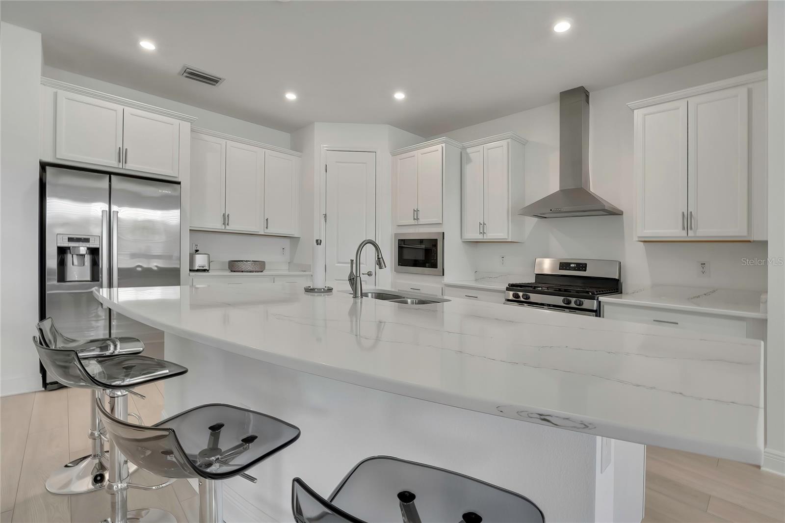 Image 16 of 89 For 19863 Tattnall Way