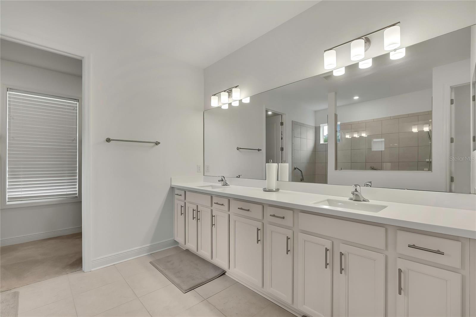 Image 31 of 89 For 19863 Tattnall Way