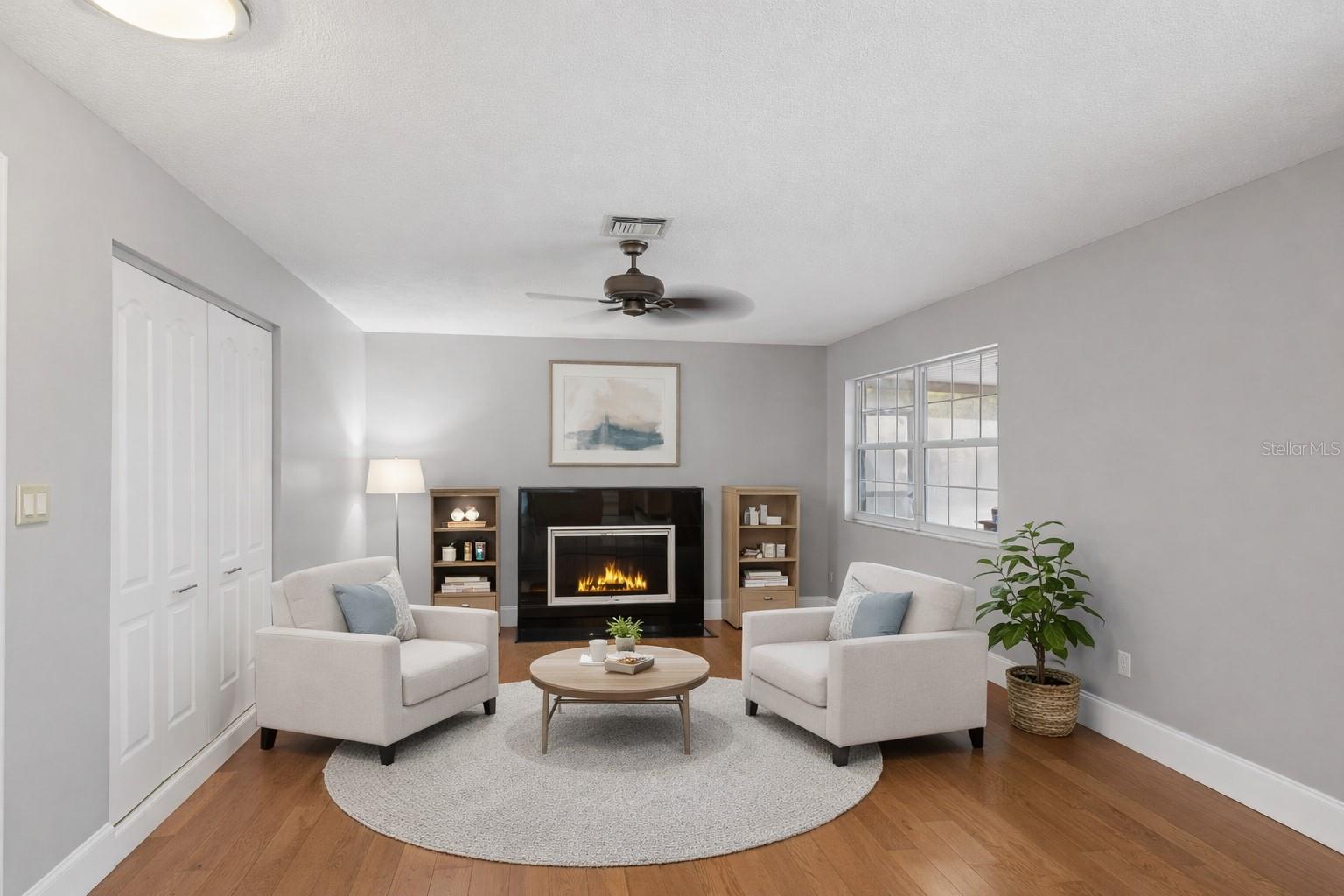 Image 19 of 53 For 9035 Sharon Drive