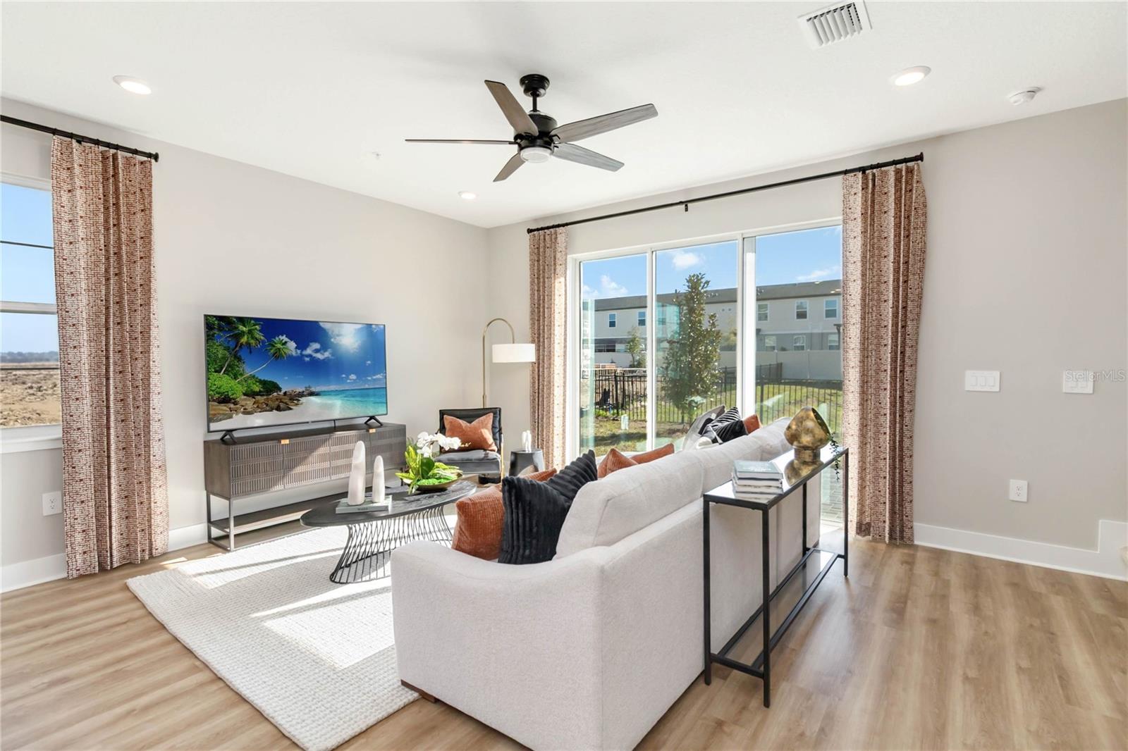 Image 6 of 32 For 1109 Orange Trailside Way