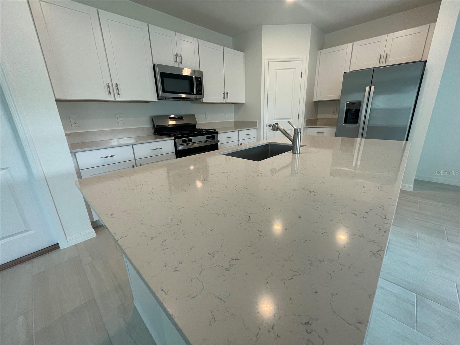 Image 17 of 48 For 9645 Carabiner Way