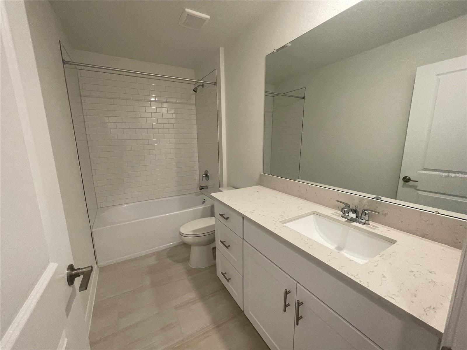 Image 28 of 48 For 9645 Carabiner Way