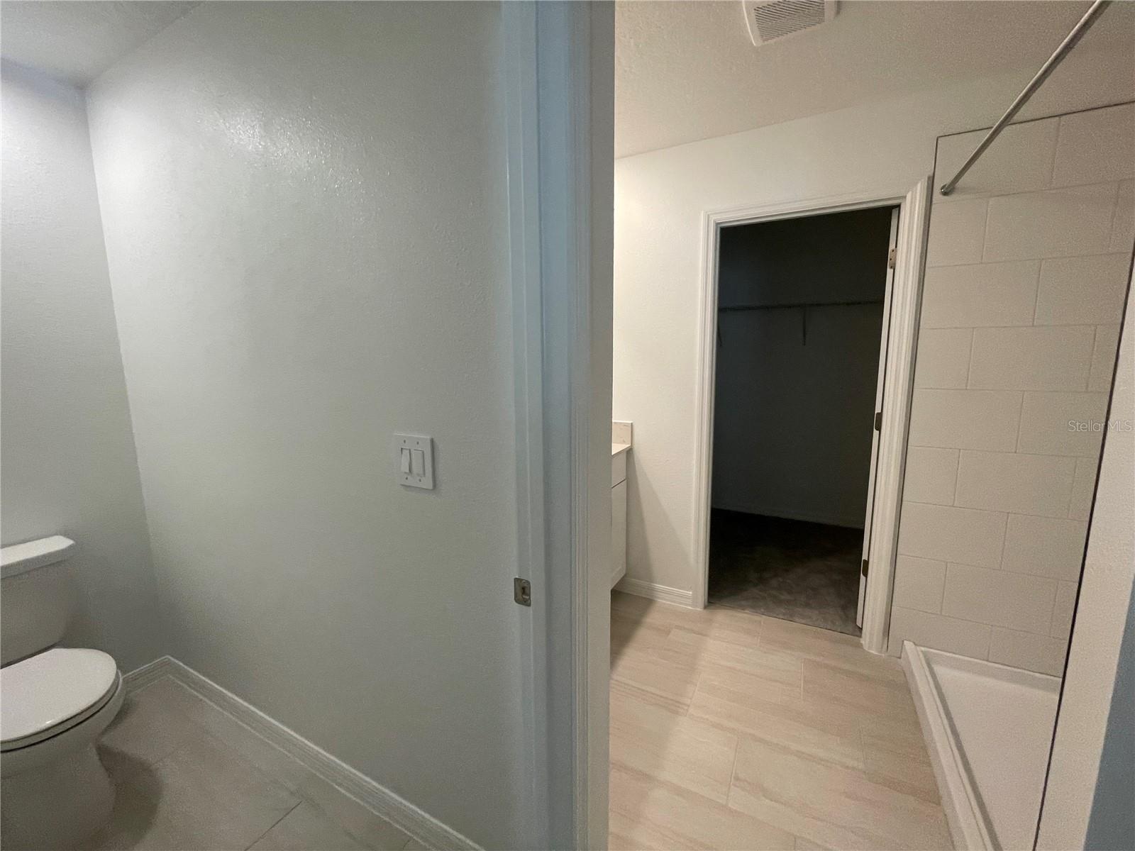 Image 38 of 48 For 9645 Carabiner Way