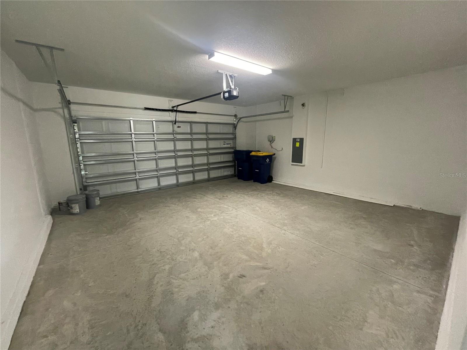 Image 42 of 48 For 9645 Carabiner Way