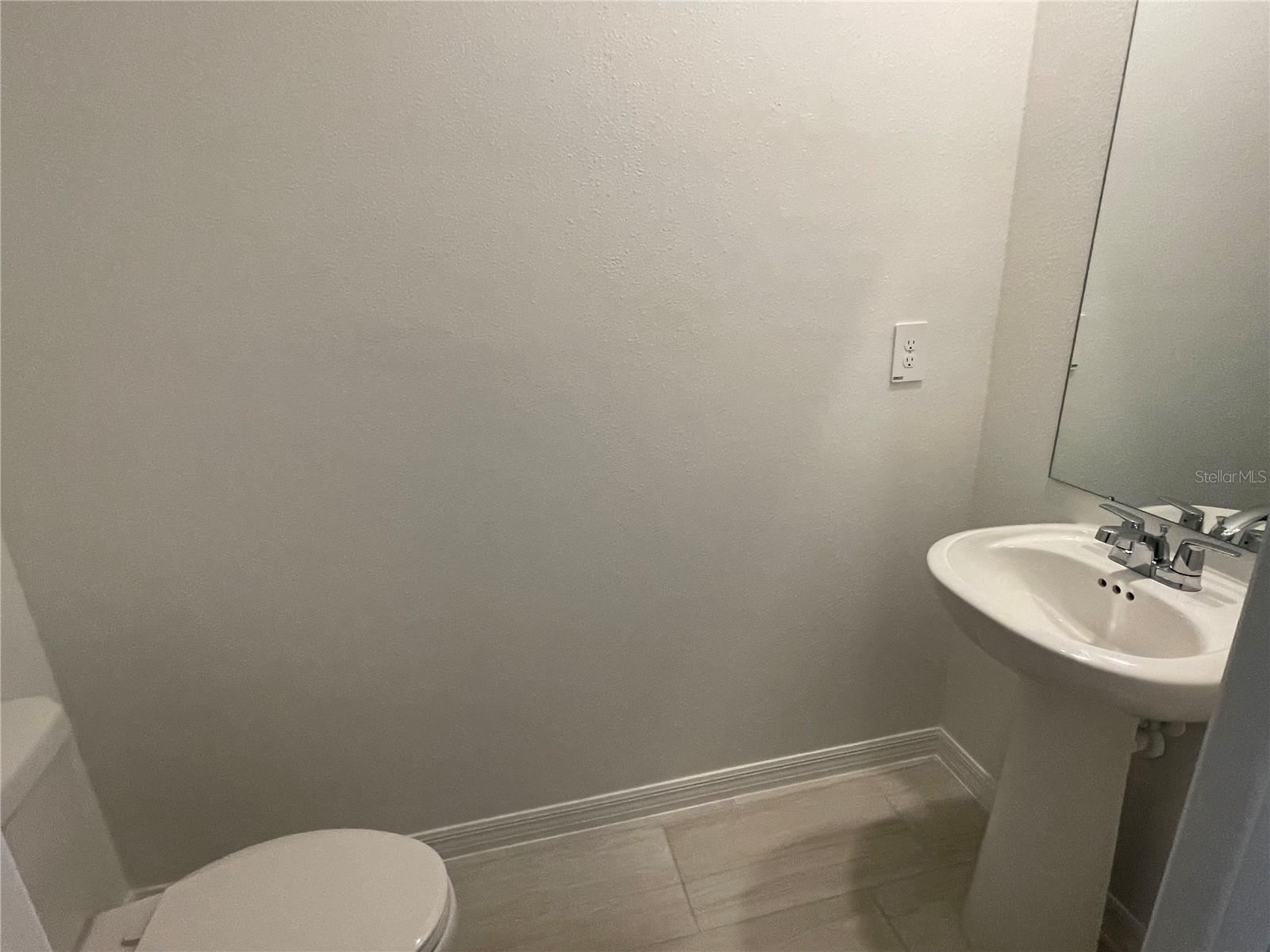 Image 7 of 48 For 9645 Carabiner Way