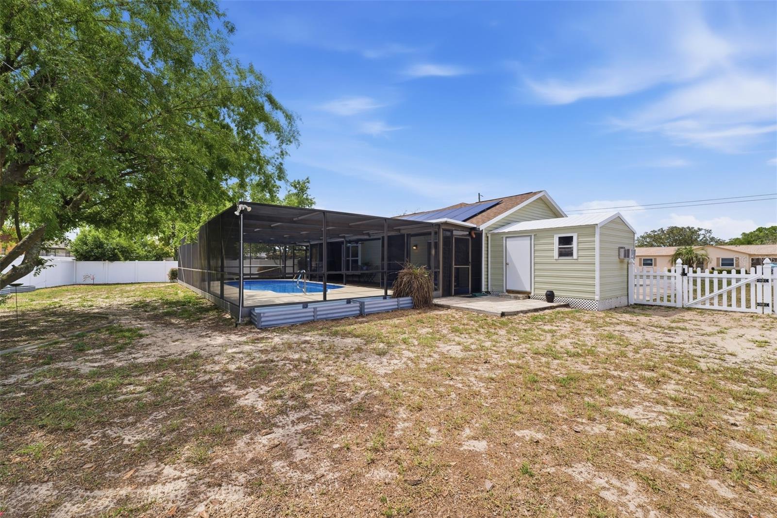 Image 38 of 55 For 11224 Holbrook Street