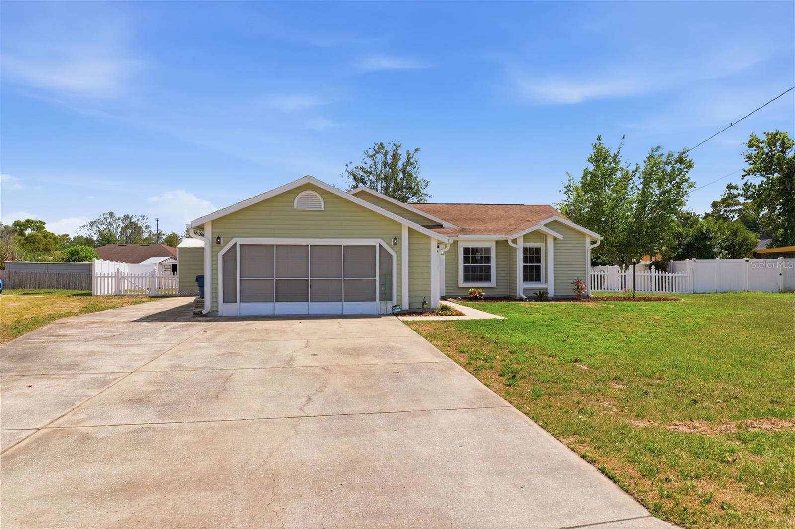 Image 42 of 55 For 11224 Holbrook Street