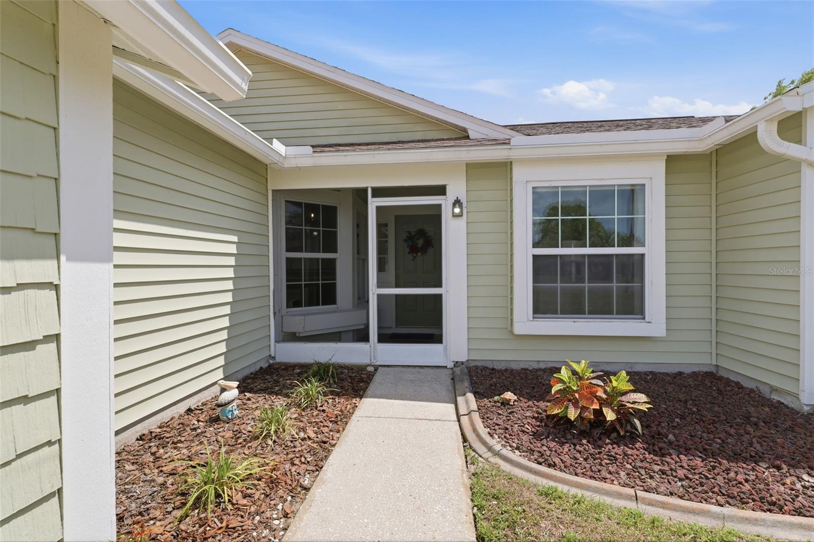 Image 5 of 55 For 11224 Holbrook Street