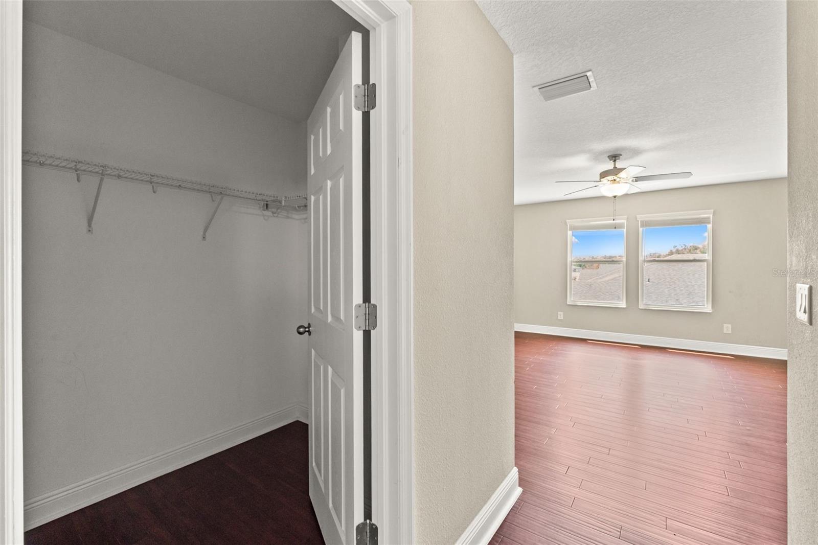 Image 57 of 67 For 18696 Malinche Loop