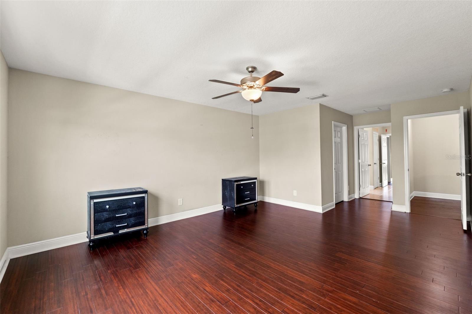 Image 59 of 67 For 18696 Malinche Loop