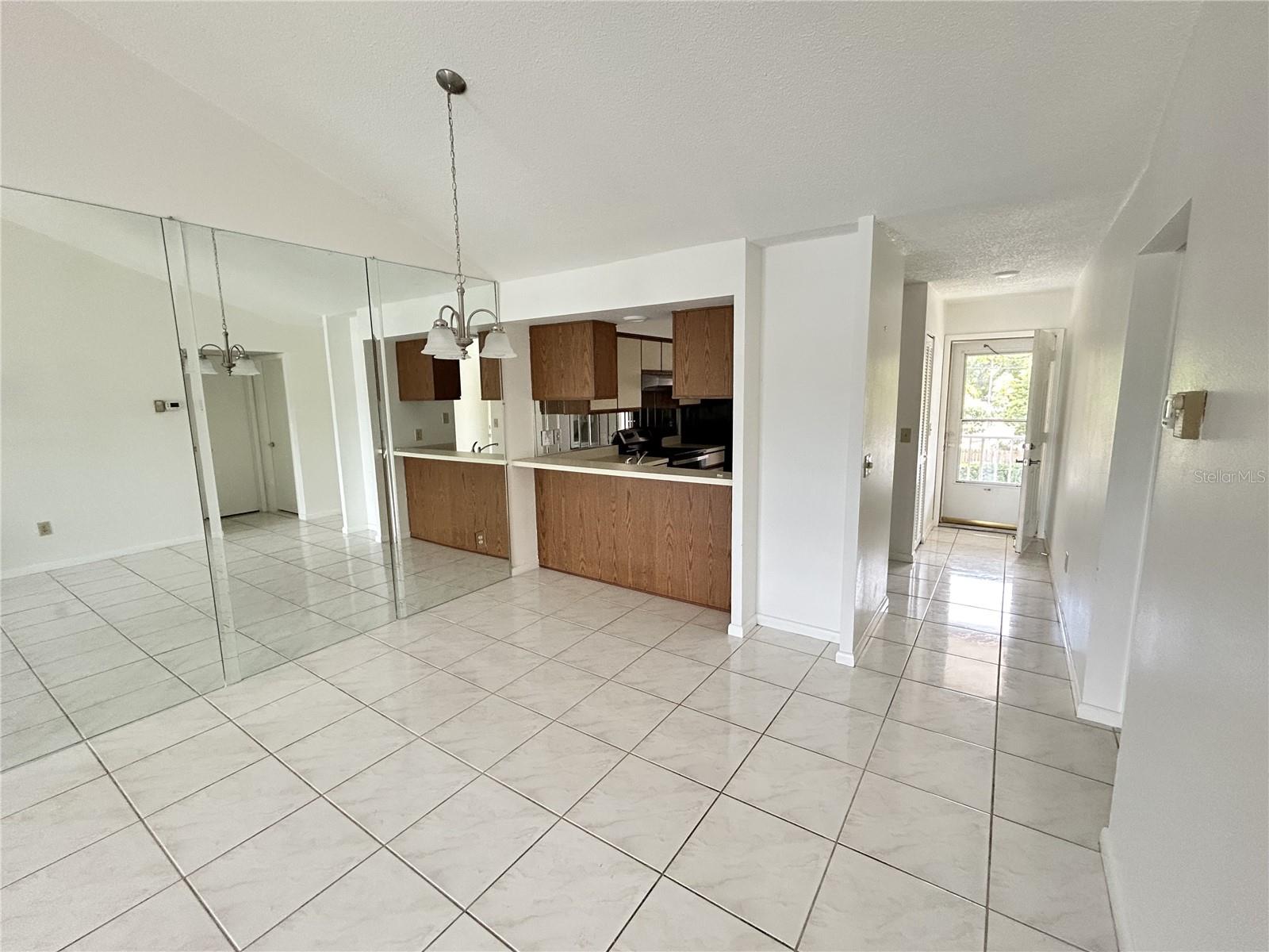 Image 11 of 42 For 6519 Spring Flower Drive 24