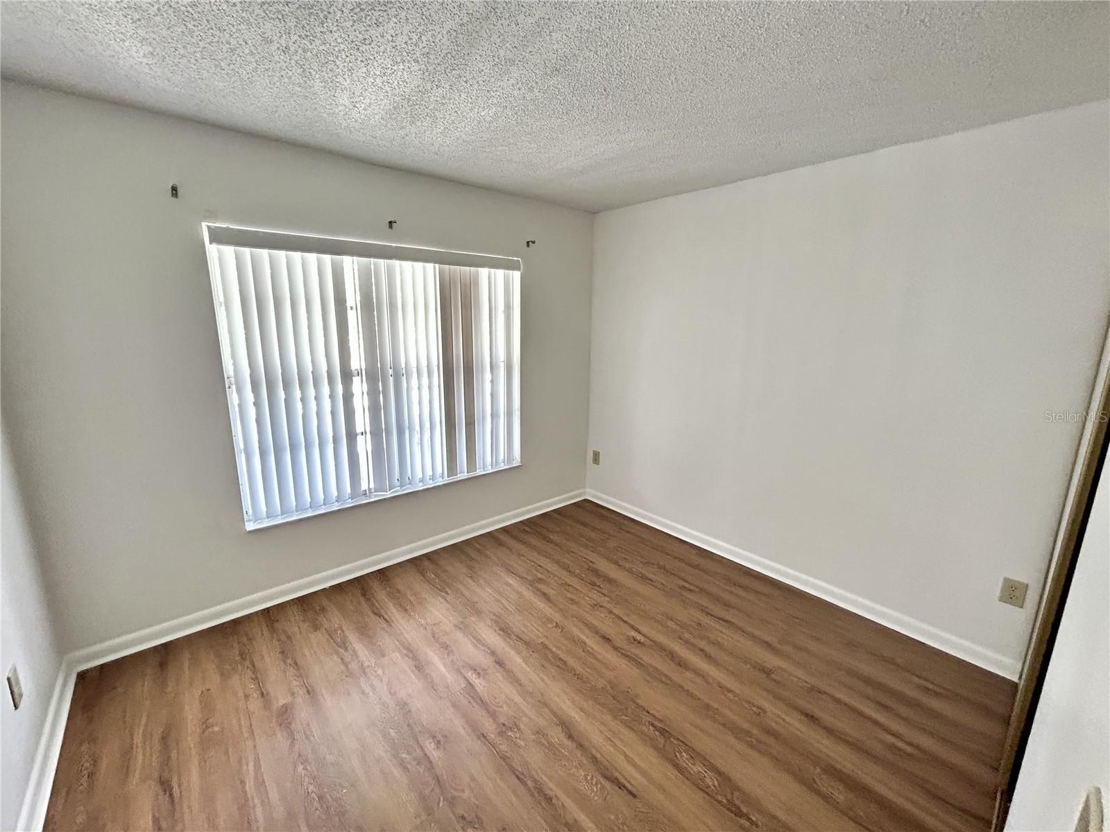 Image 22 of 42 For 6519 Spring Flower Drive 24