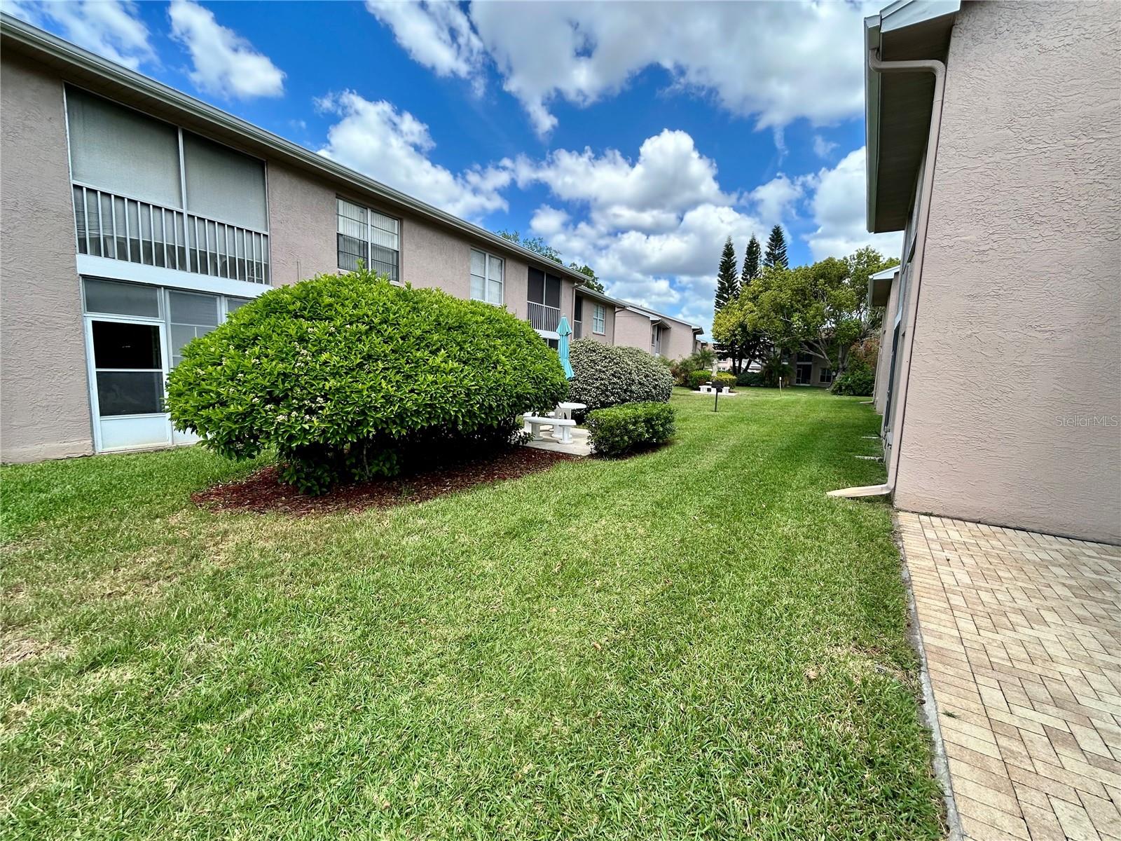 Image 24 of 46 For 4908 Myrtle Oak Drive 13