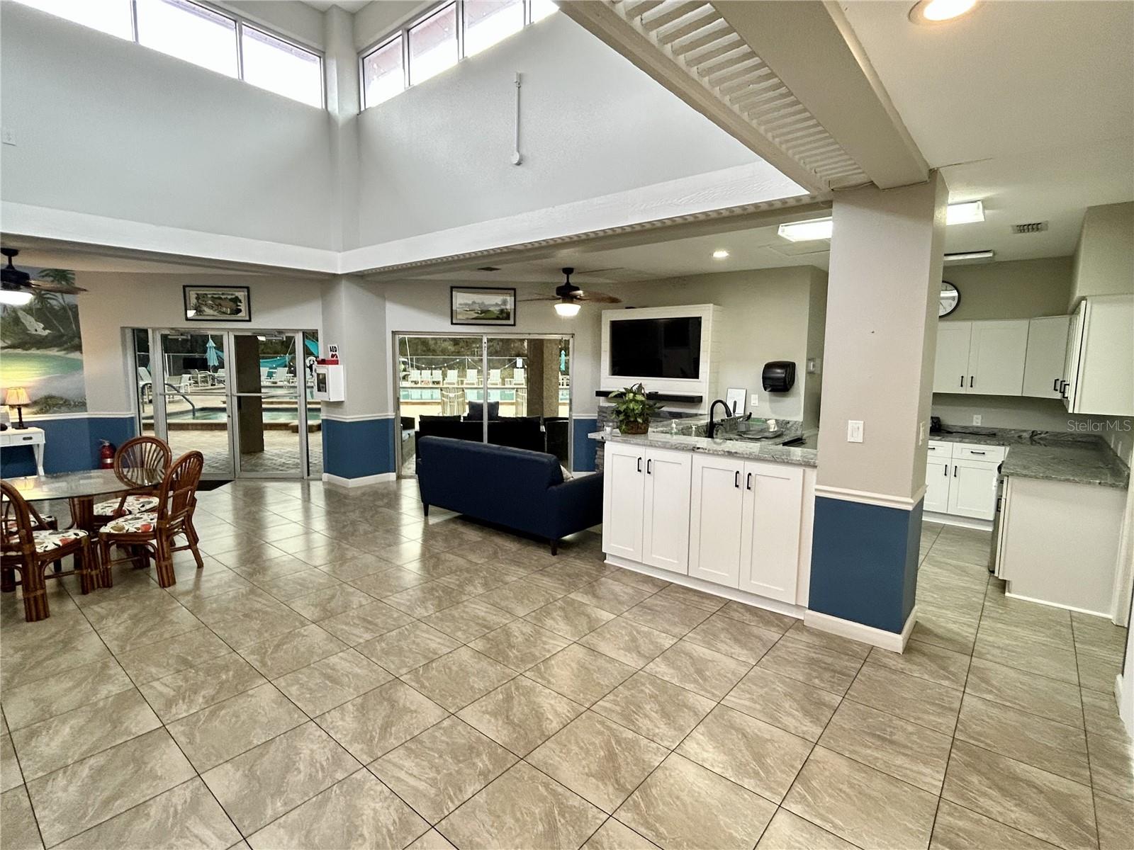 Image 28 of 46 For 4908 Myrtle Oak Drive 13