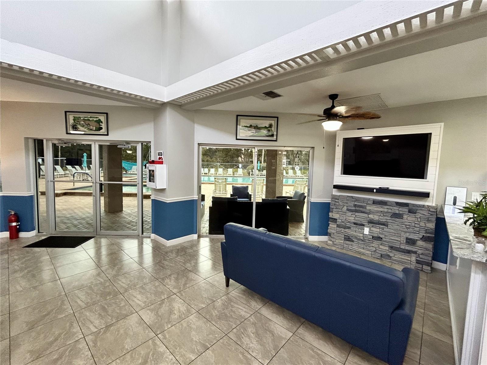 Image 29 of 46 For 4908 Myrtle Oak Drive 13