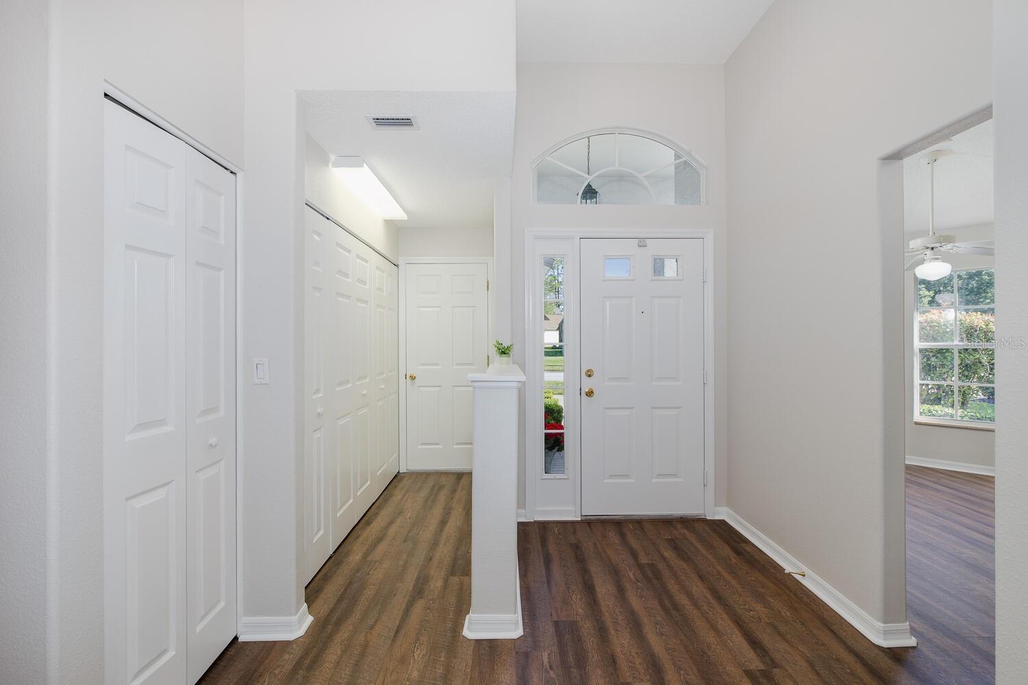 Image 13 of 88 For 11718 Wheatfield Loop