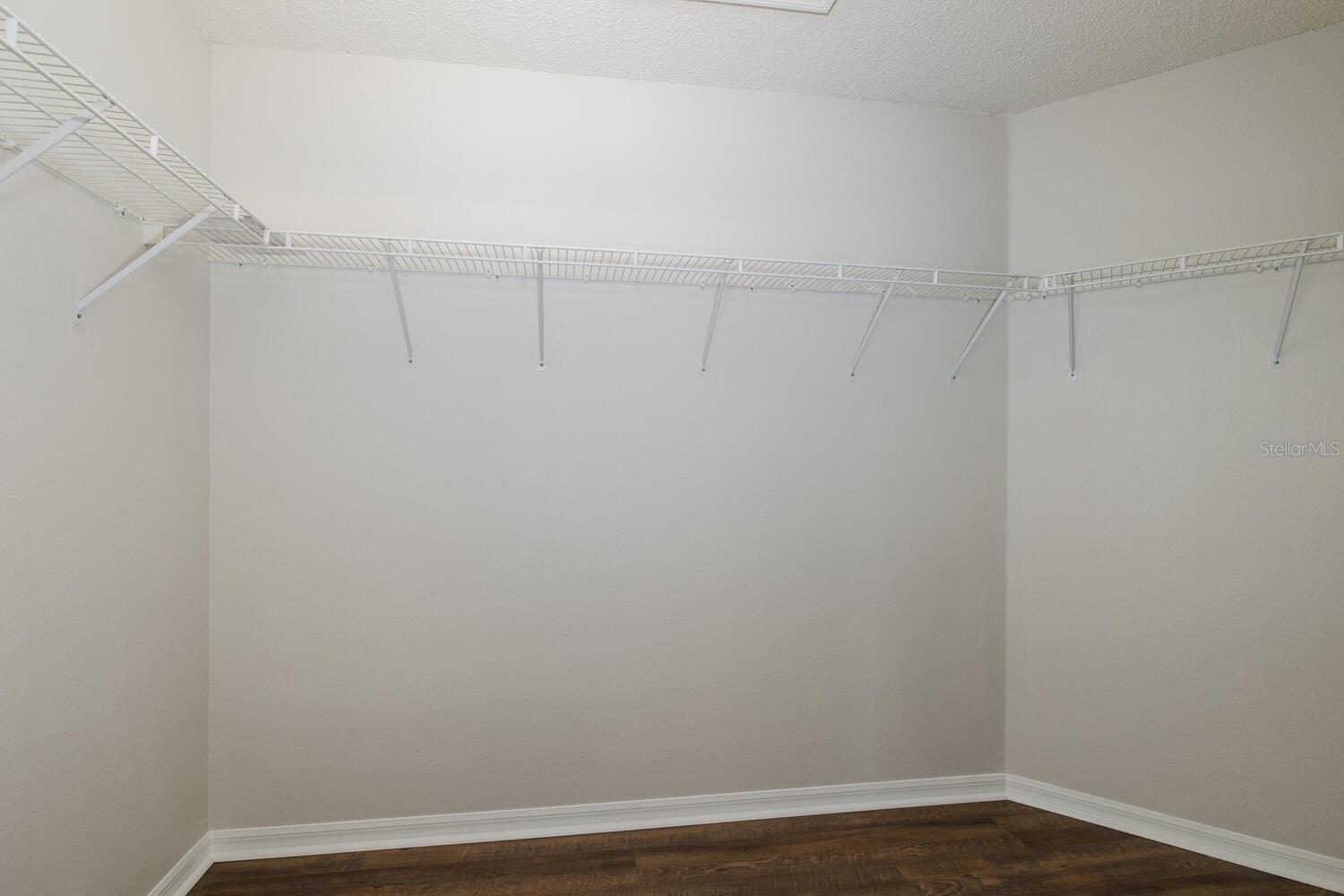 Image 35 of 88 For 11718 Wheatfield Loop