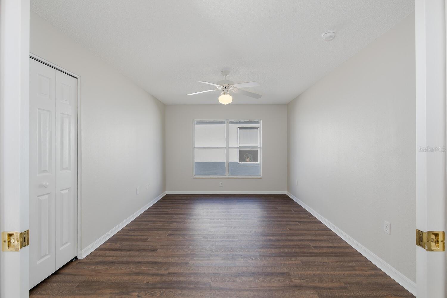 Image 37 of 88 For 11718 Wheatfield Loop