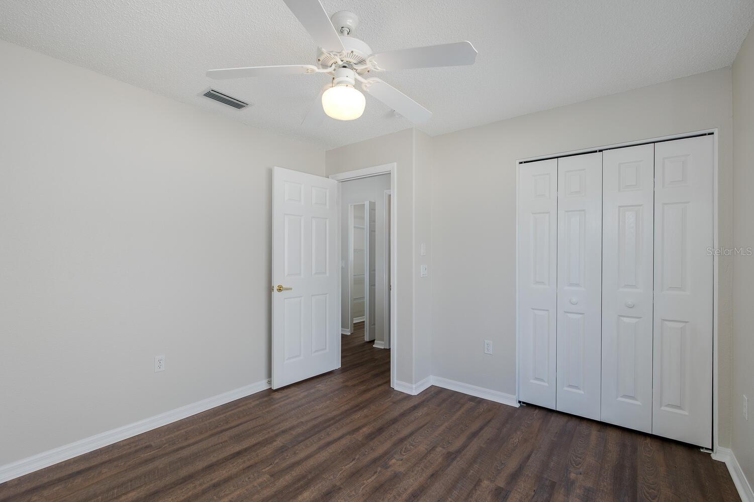 Image 41 of 88 For 11718 Wheatfield Loop