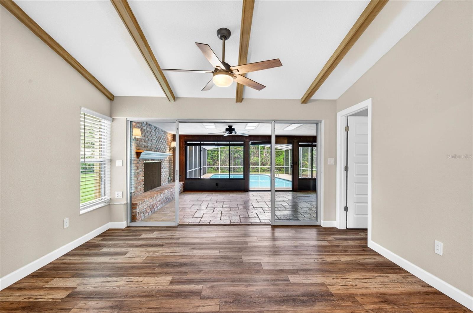 Image 22 of 74 For 7 Eagle Lane