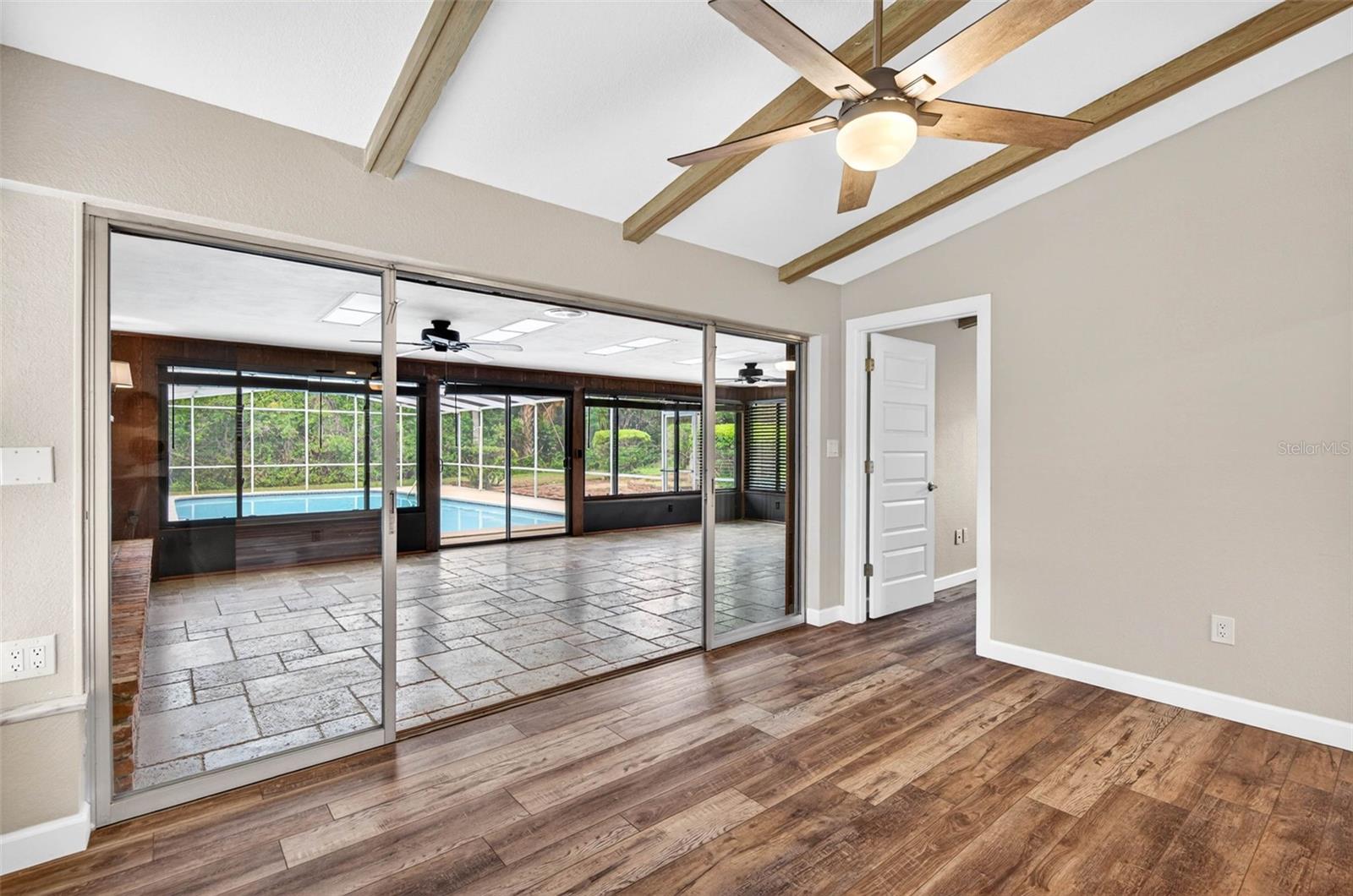 Image 23 of 74 For 7 Eagle Lane